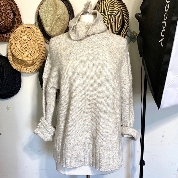 PHILOSOPHY heathered grey beige turtle neck sweater - Picture 5 of 13